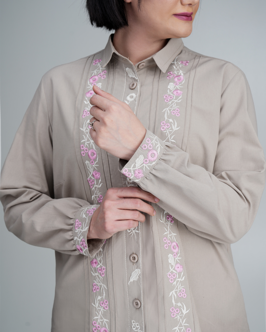 شومیز آنمون "